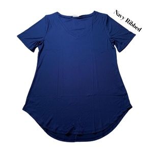 NWT Lularoe Iris Tunic